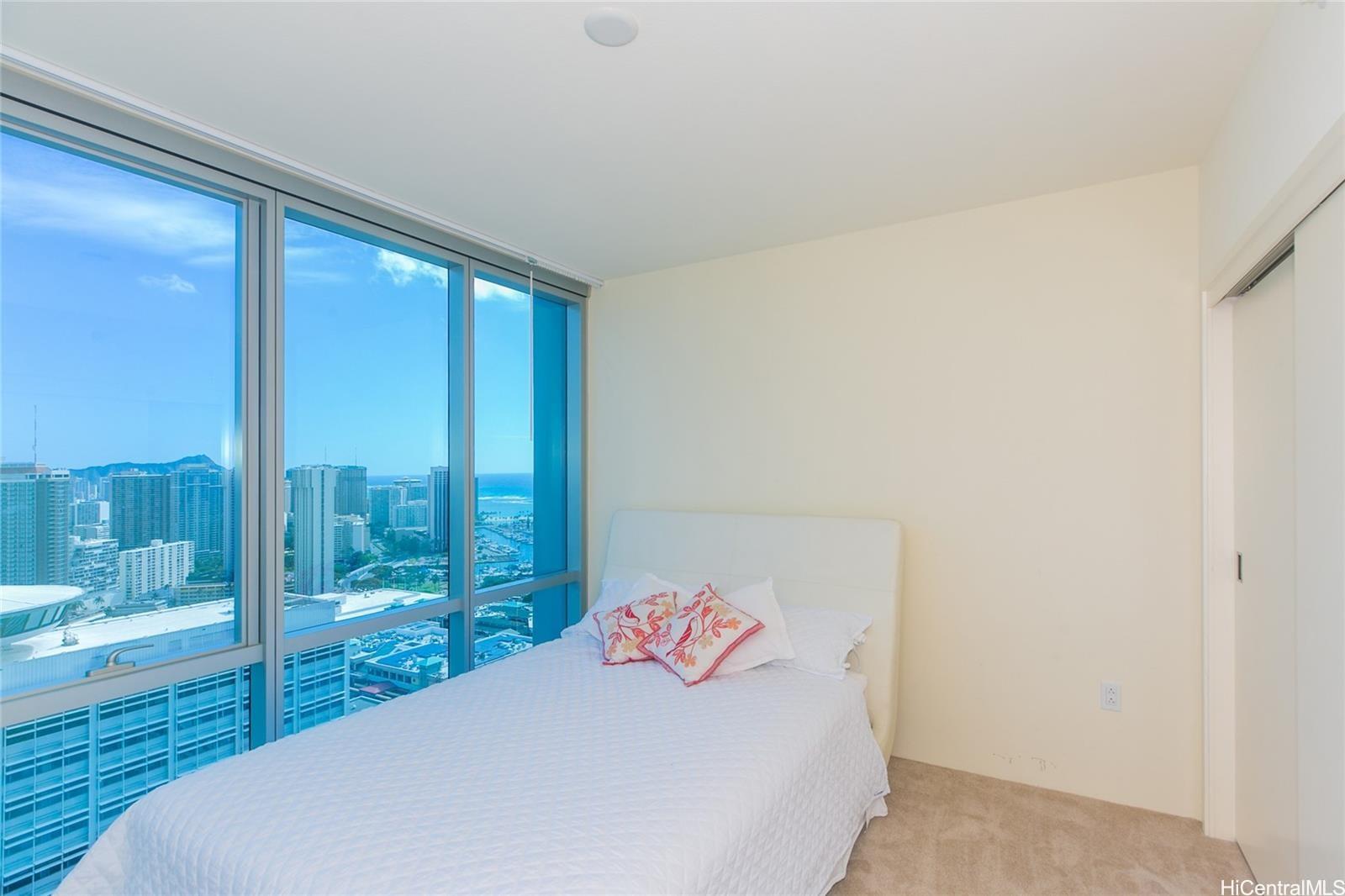 1391 Kapiolani Boulevard #3607, Honolulu, HI 96814