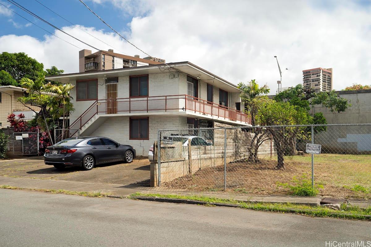 1266 Matlock Avenue Honolulu, HI 96814