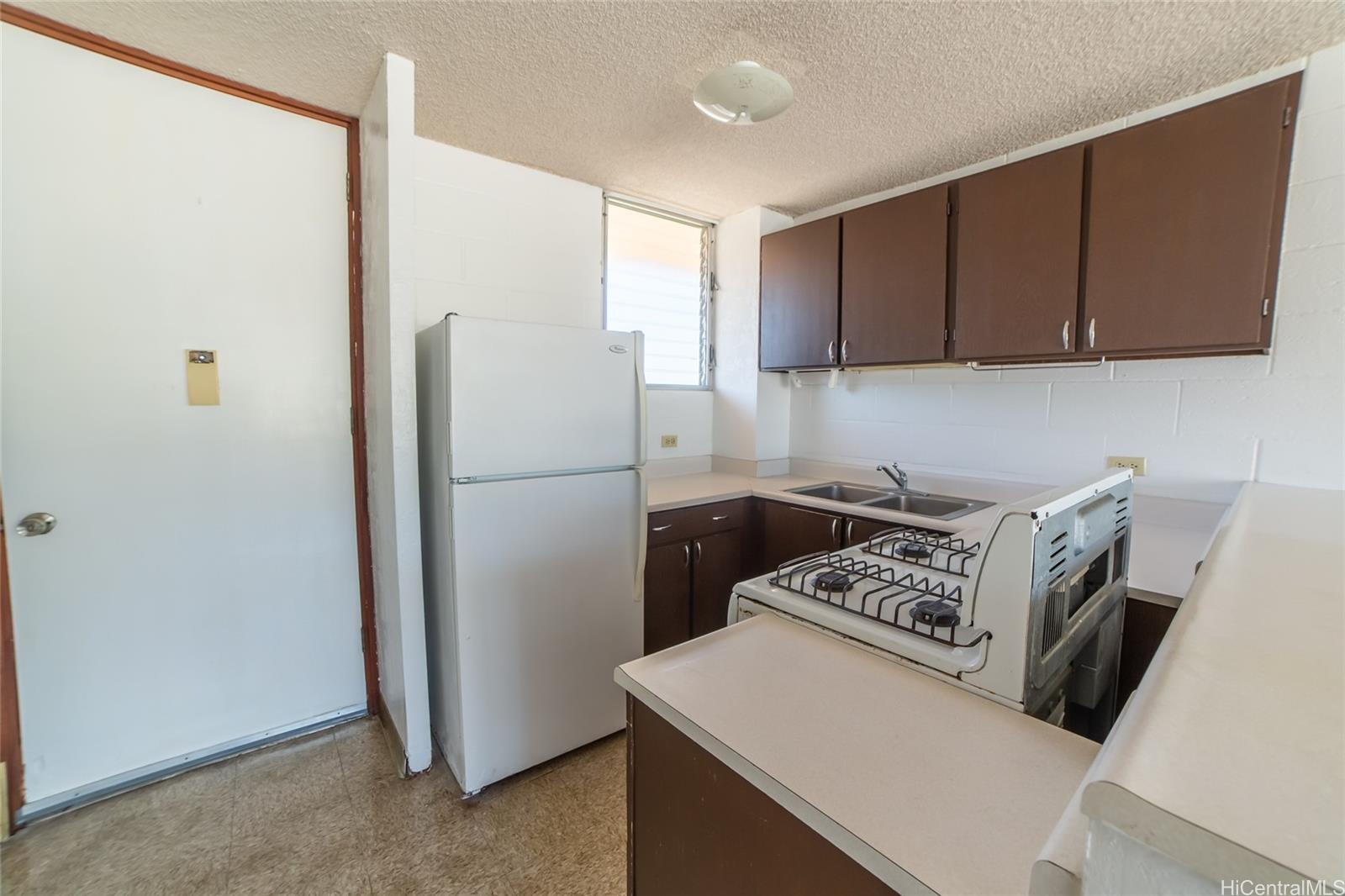 1403 Makiki Street #B401, Honolulu, HI 96814