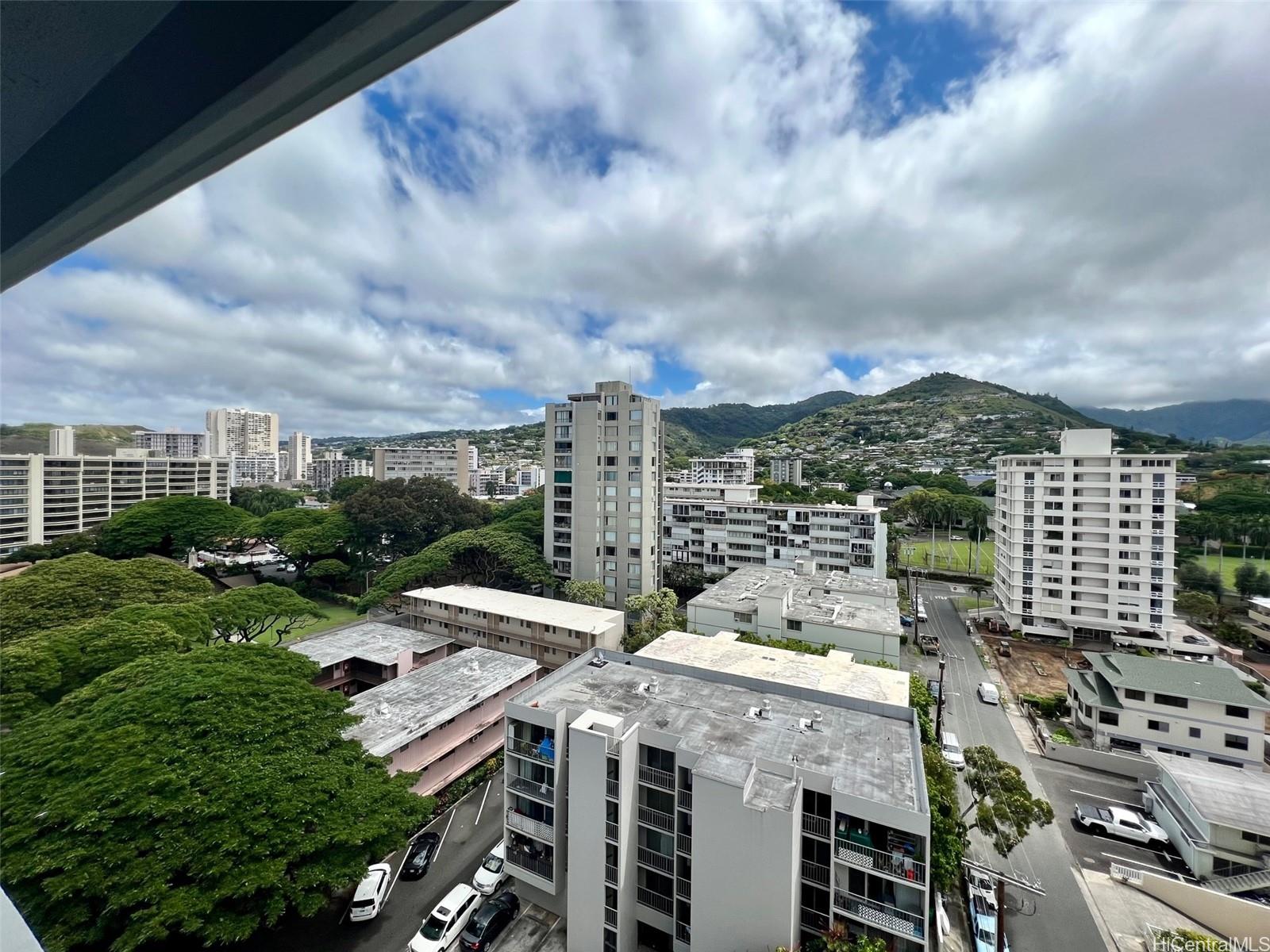 1621 Dole Street #1106, Honolulu, HI 96822