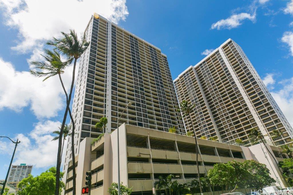 201 Ohua Avenue #T2-1013, Honolulu, HI 96815