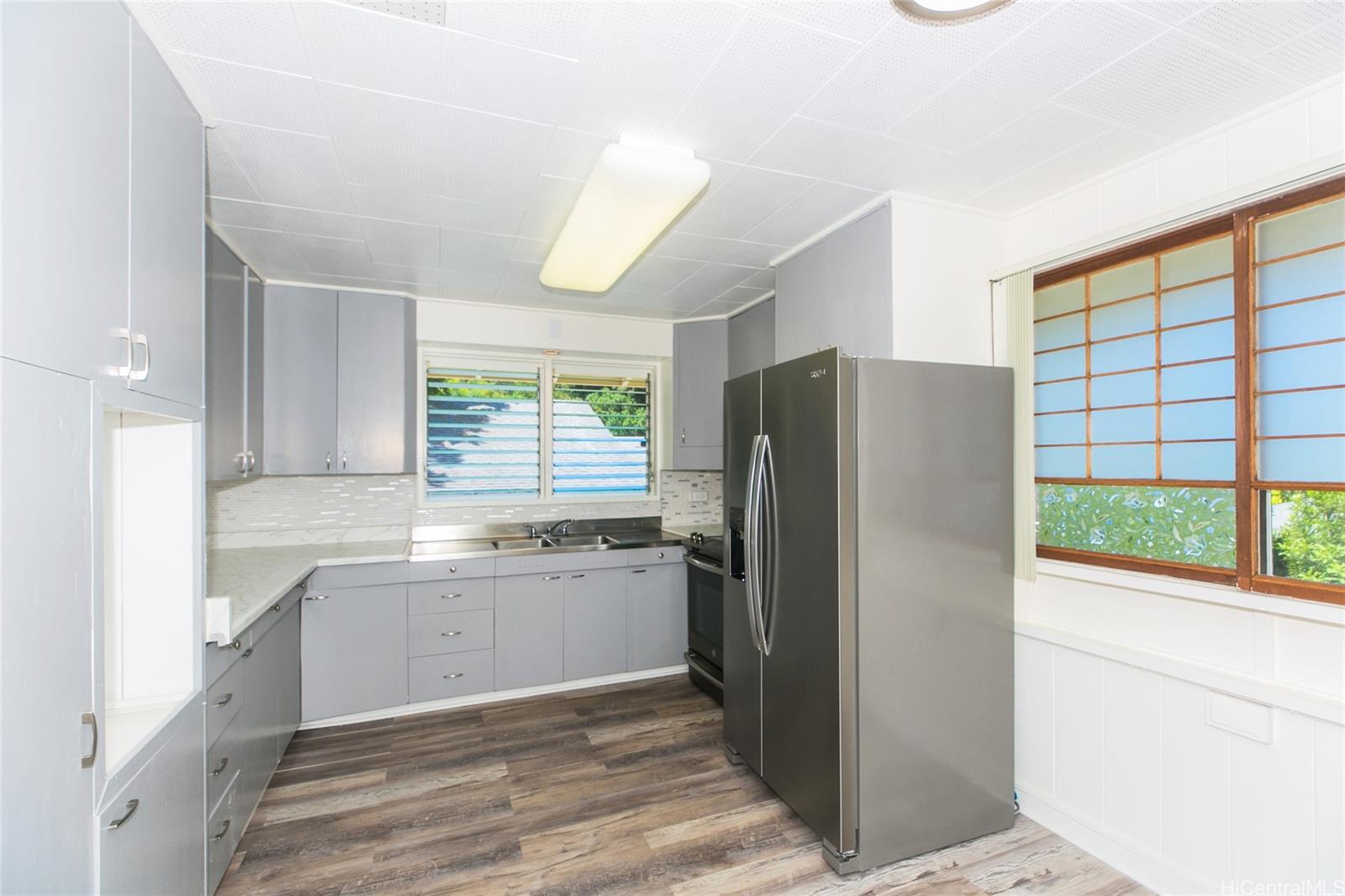 2531 Pauoa Road Honolulu, HI 96813