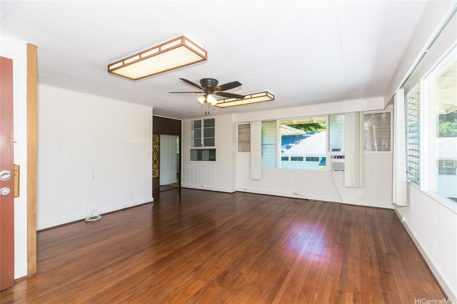 2531 Pauoa Road Honolulu, HI 96813