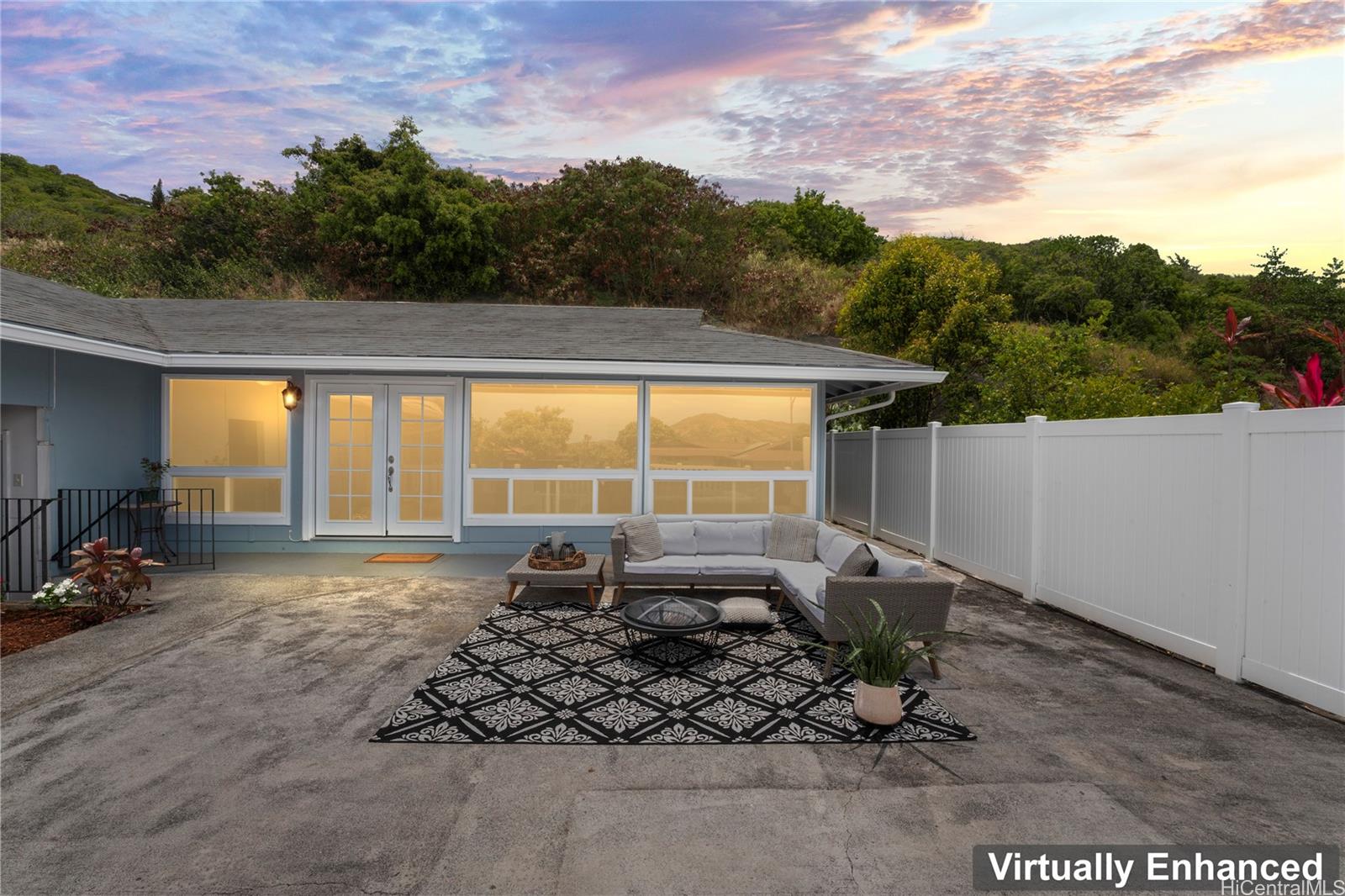 1181 Akipola Street Kailua, HI 96734