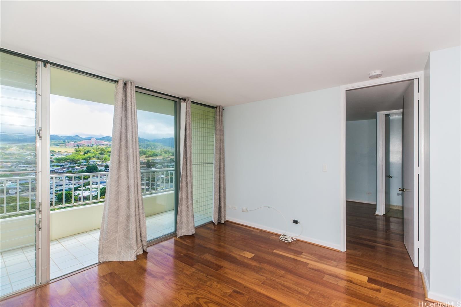 1160 Ala Napunani Street #1501, Honolulu, HI 96818