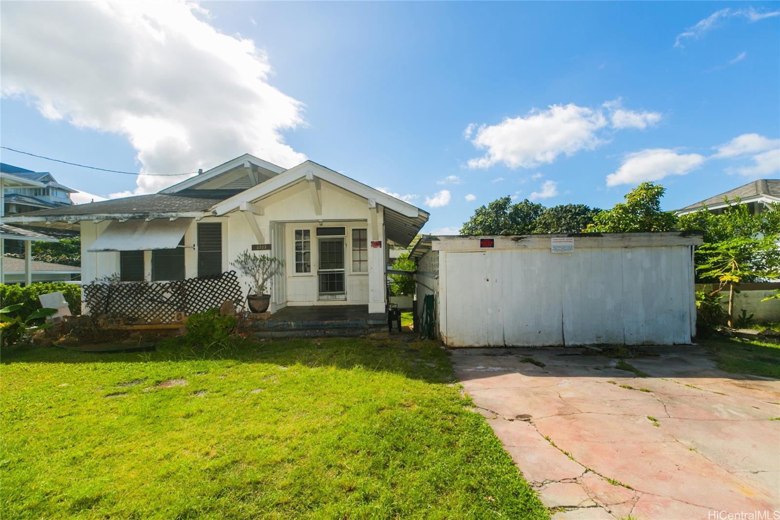 2321 Oahu Avenue Honolulu, HI 96822