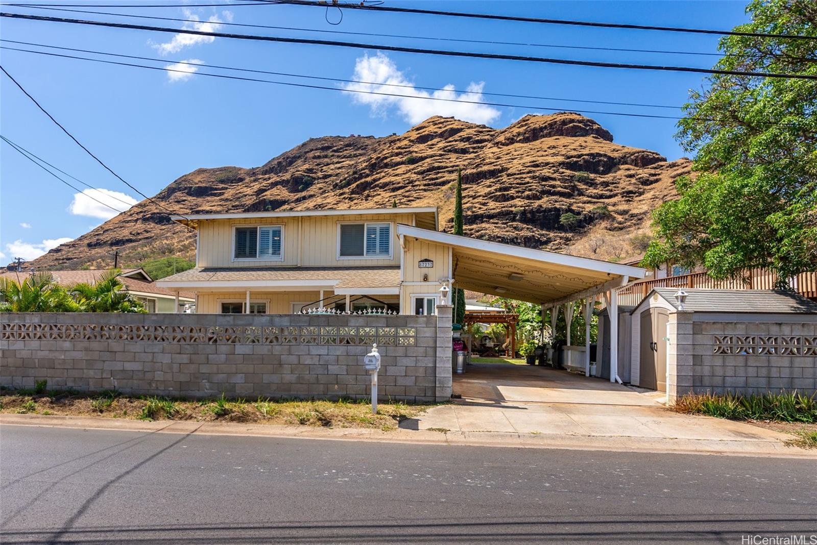 87-237 Hookele Street Waianae, HI 96792