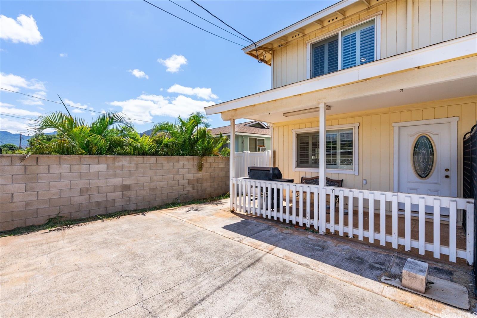 87-237 Hookele Street Waianae, HI 96792