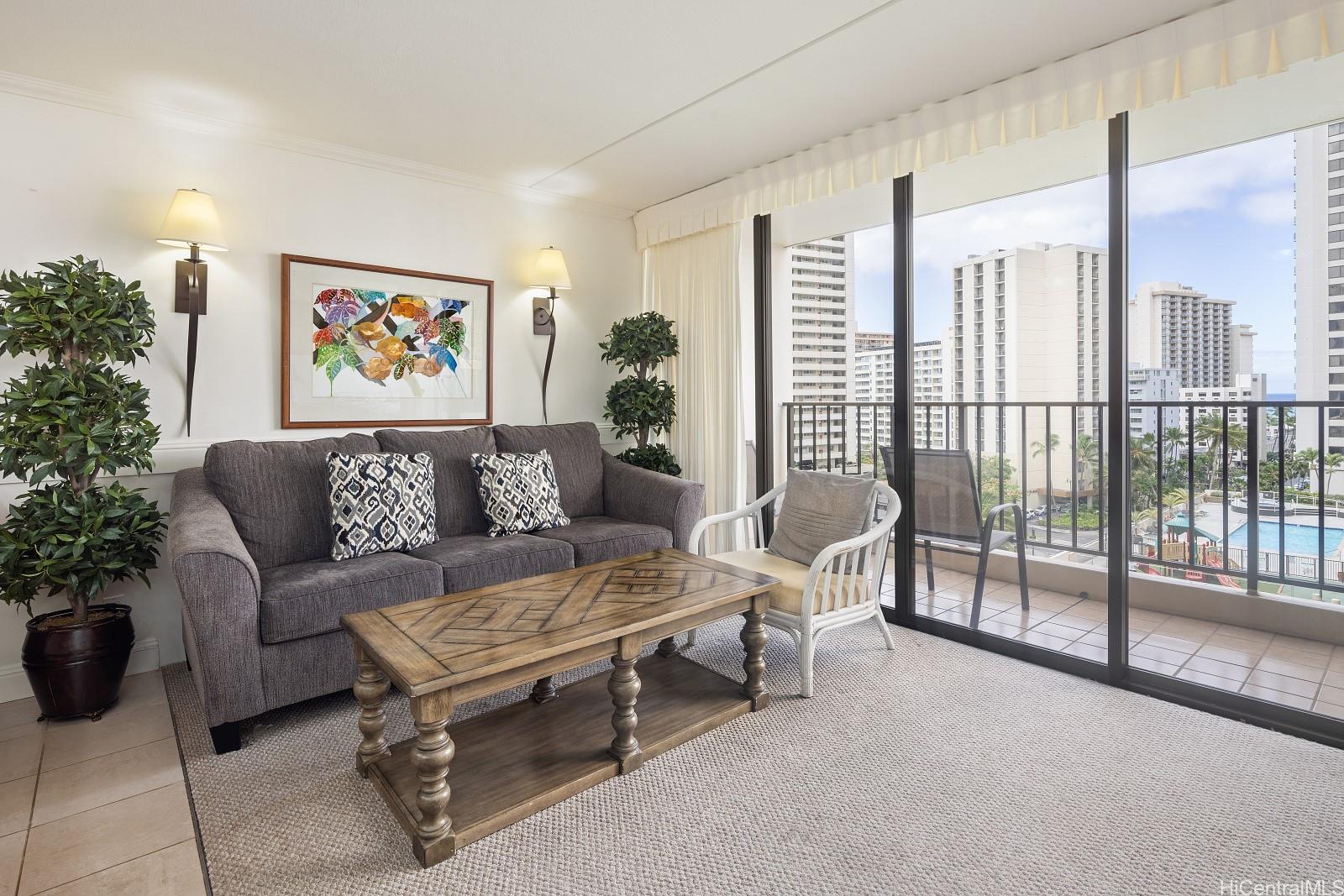 201 Ohua Avenue #1010-T2, Honolulu, HI 96815