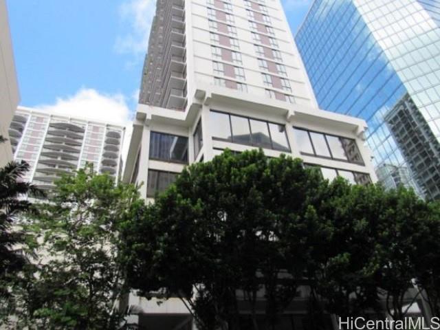 225 Queen Street #15D, Honolulu, HI 96813