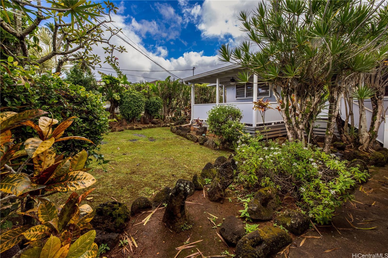 122 Plum Street Wahiawa, HI 96786