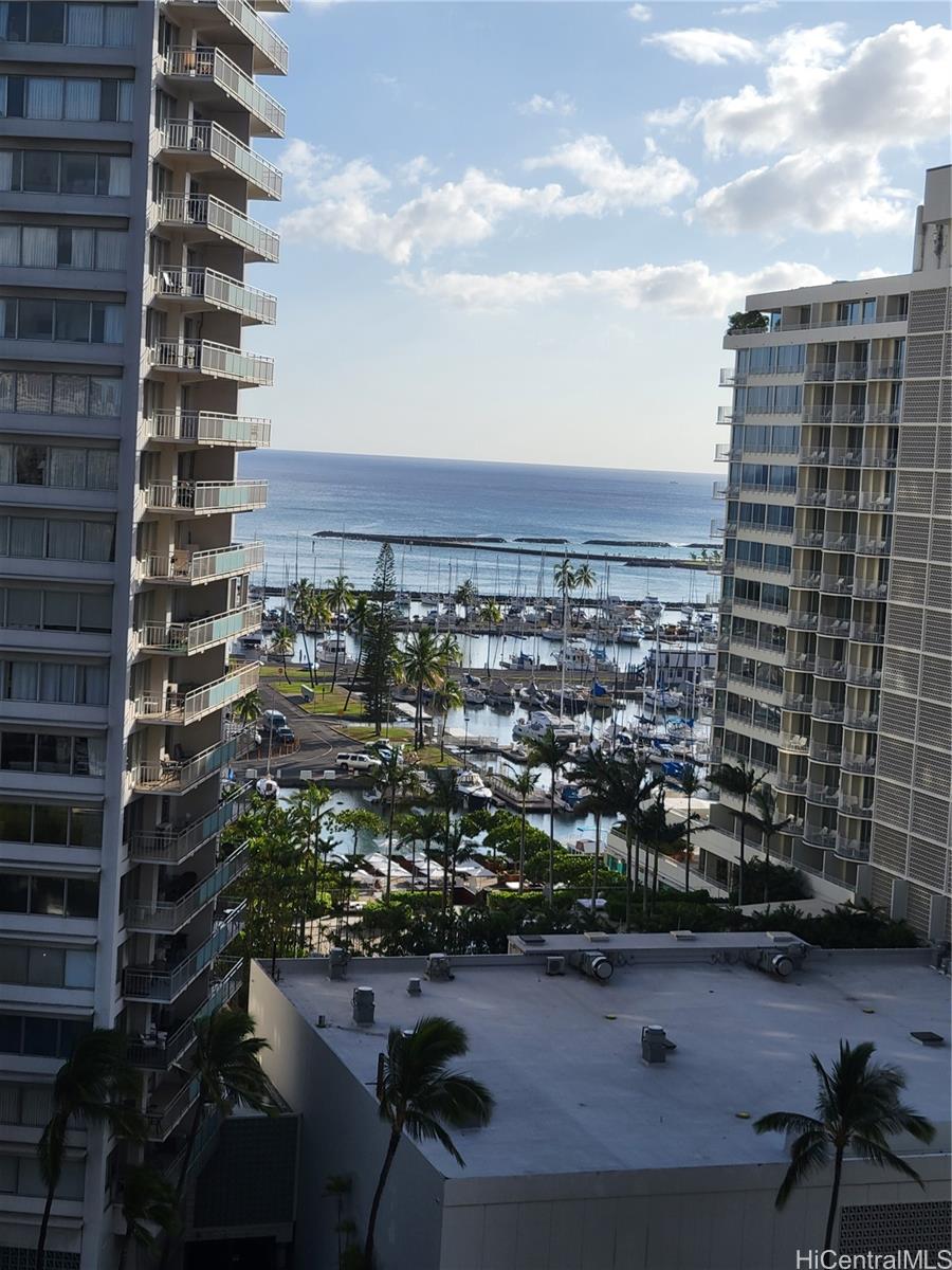 1778 Ala Moana Boulevard #1613, Honolulu, HI 96815