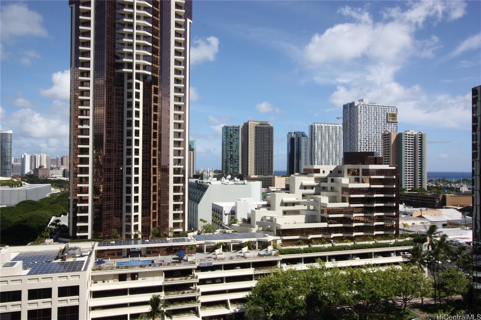 876 Curtis Street #1602, Honolulu, HI 96813