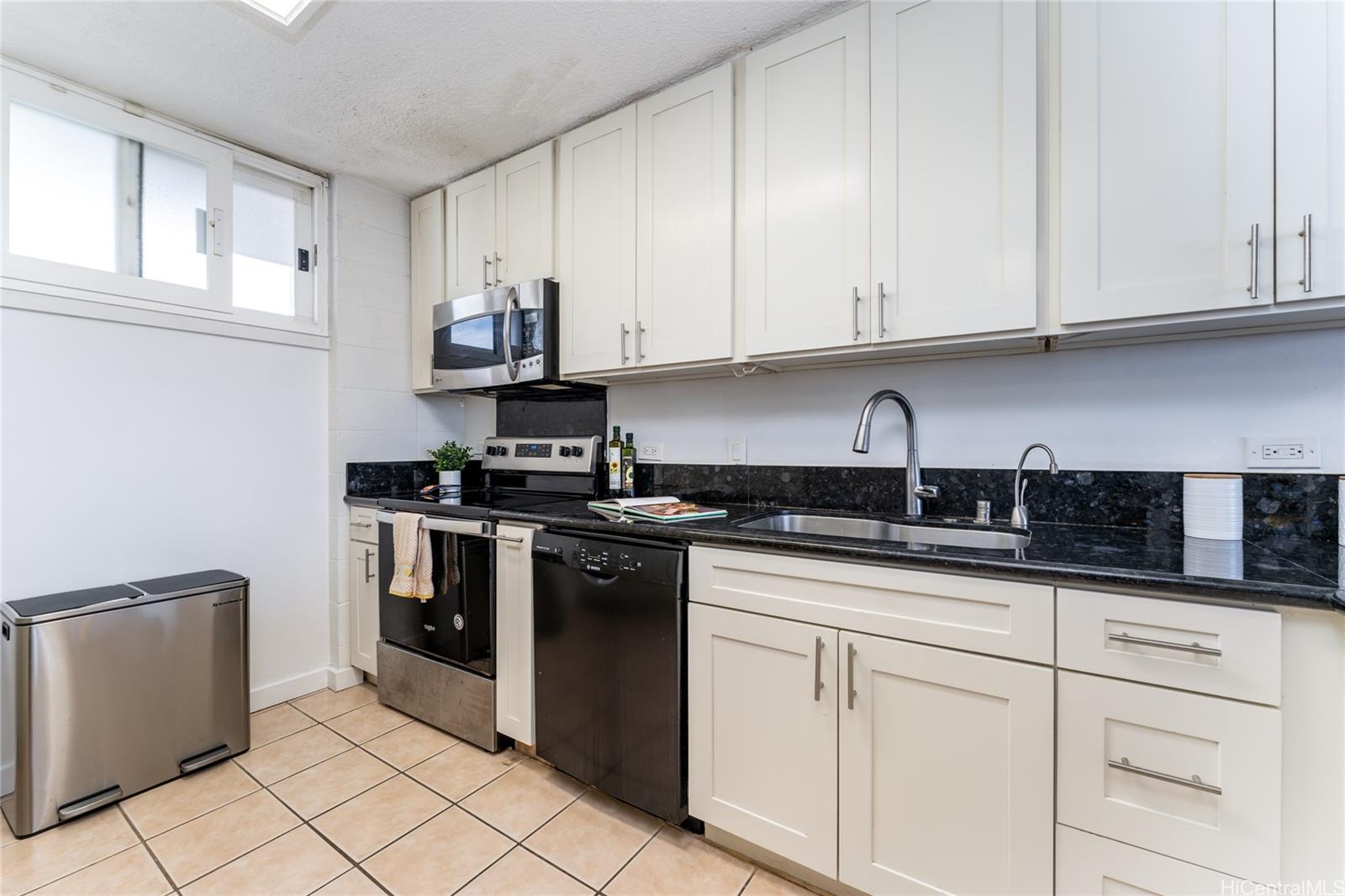 1515 Ward Avenue #1502, Honolulu, HI 96822