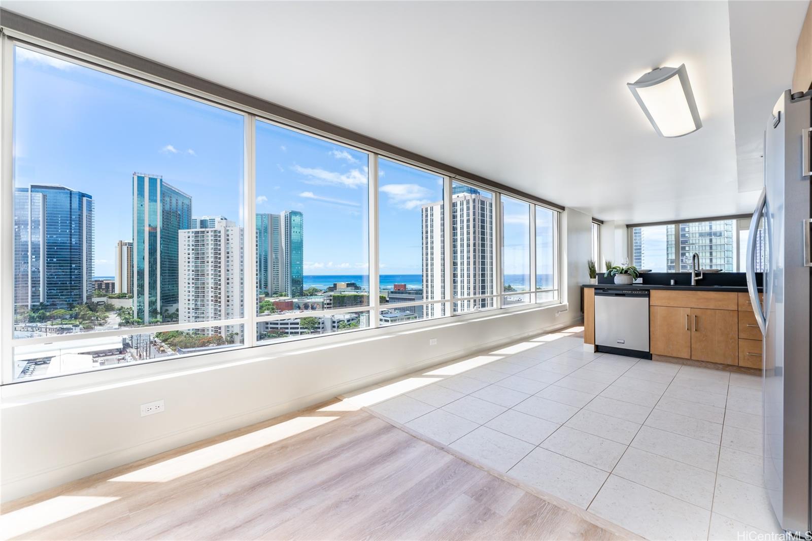 1009 Kapiolani Boulevard #1803, Honolulu, HI 96814