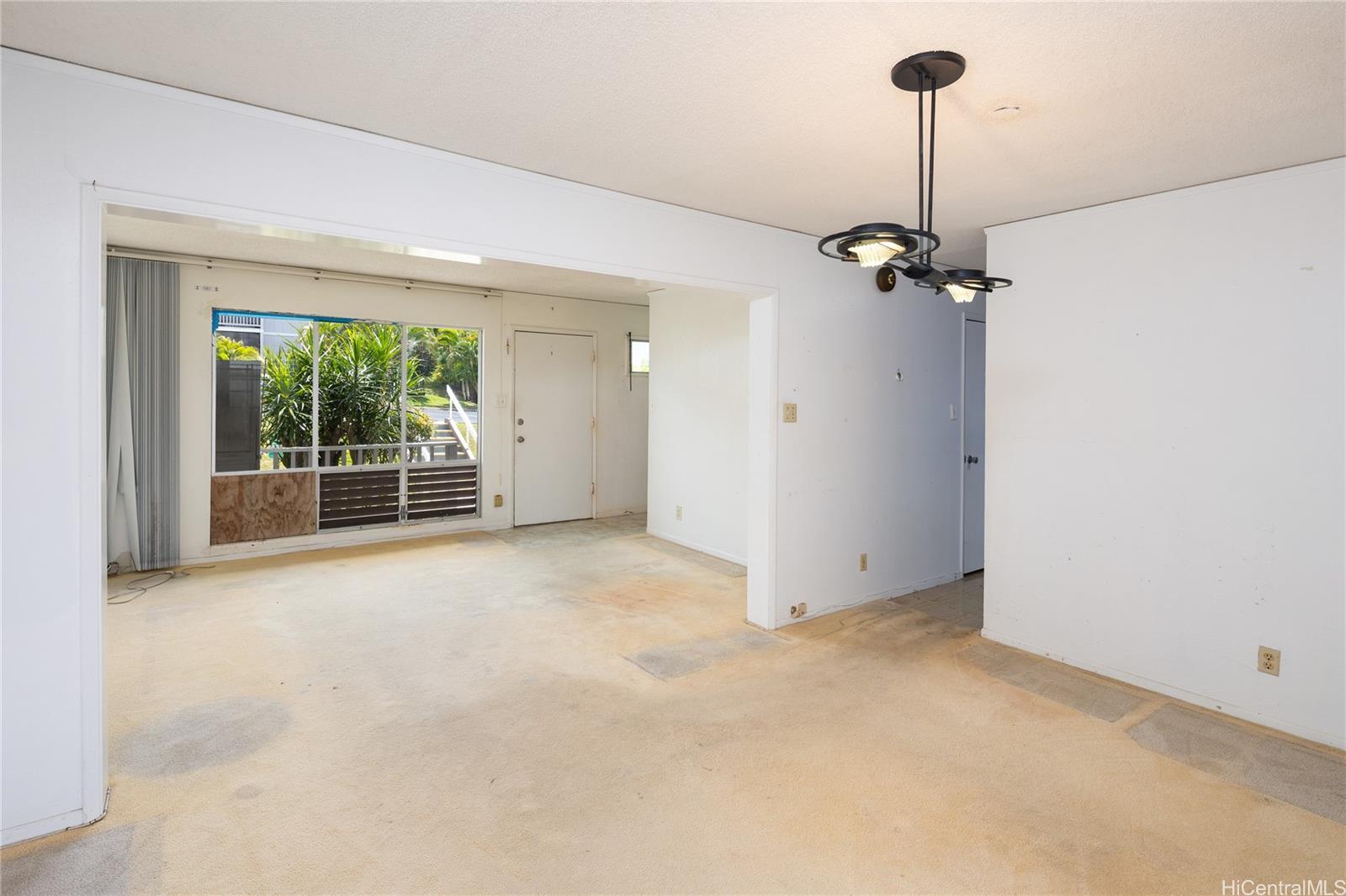 98-821 Iho Place #B, Aiea, HI 96701