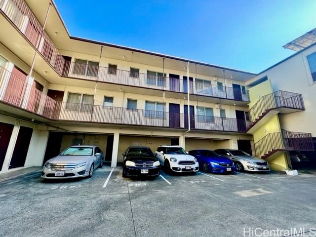 1469 Lusitana Street #305, Honolulu, HI 96813