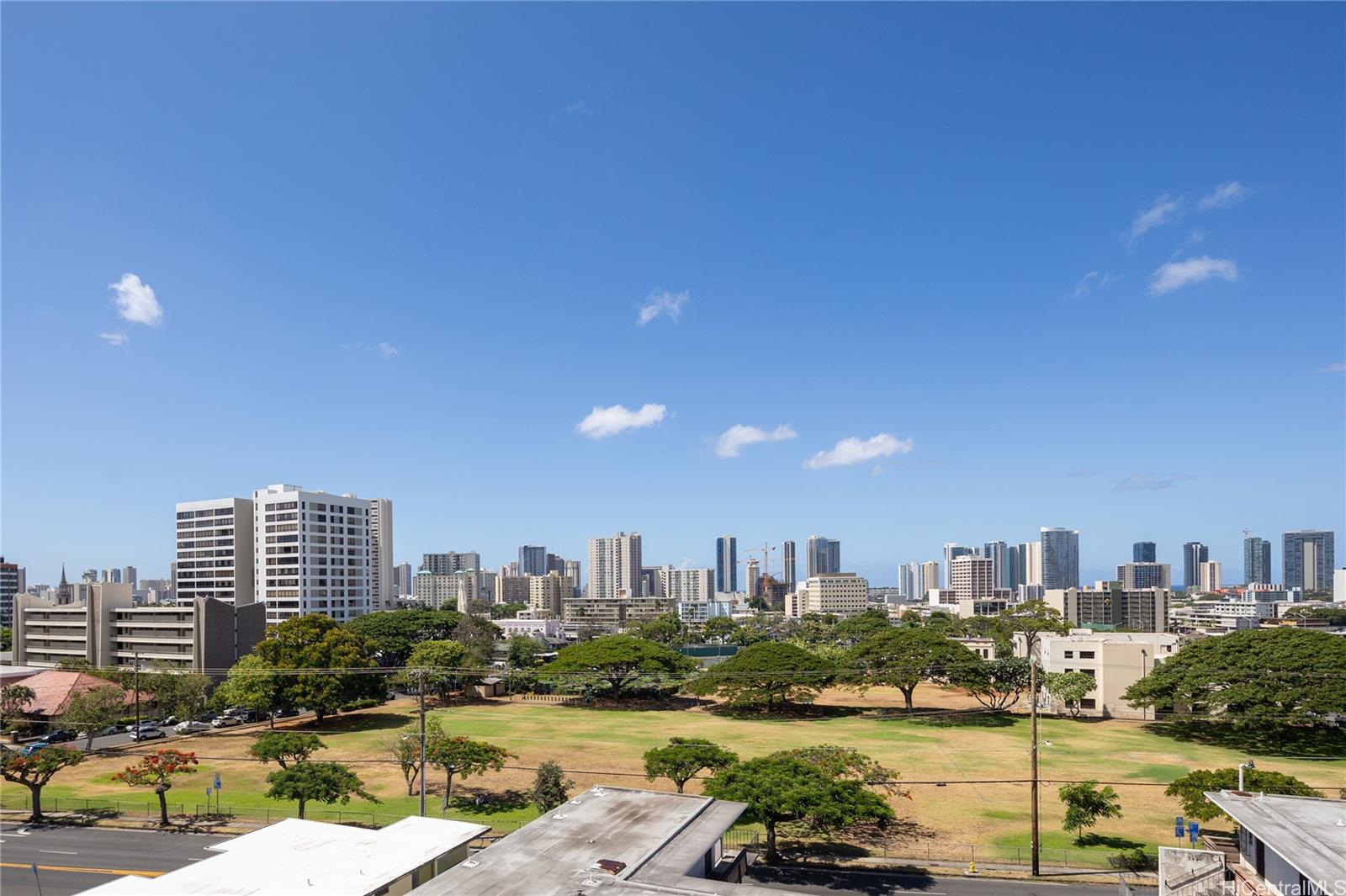 1617 Keeaumoku Street #705, Honolulu, HI 96822