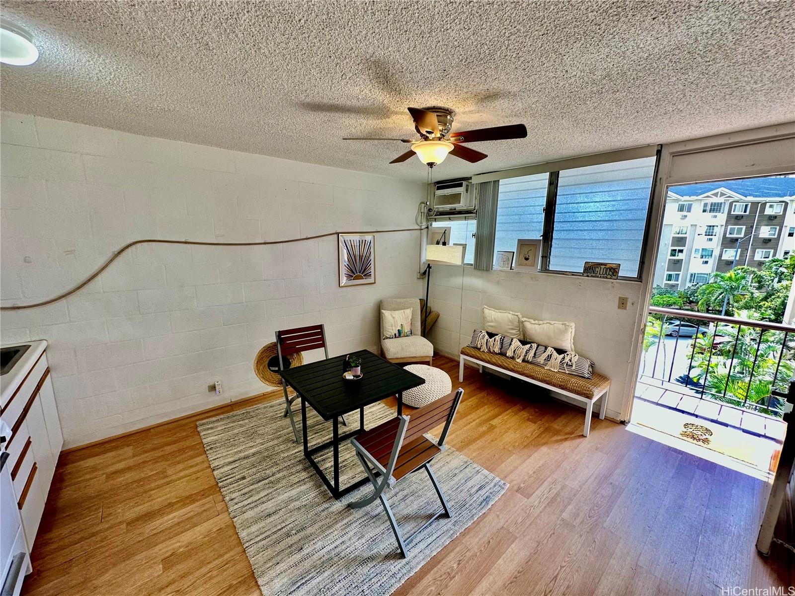 1863 Kaioo Drive #404, Honolulu, HI 96815