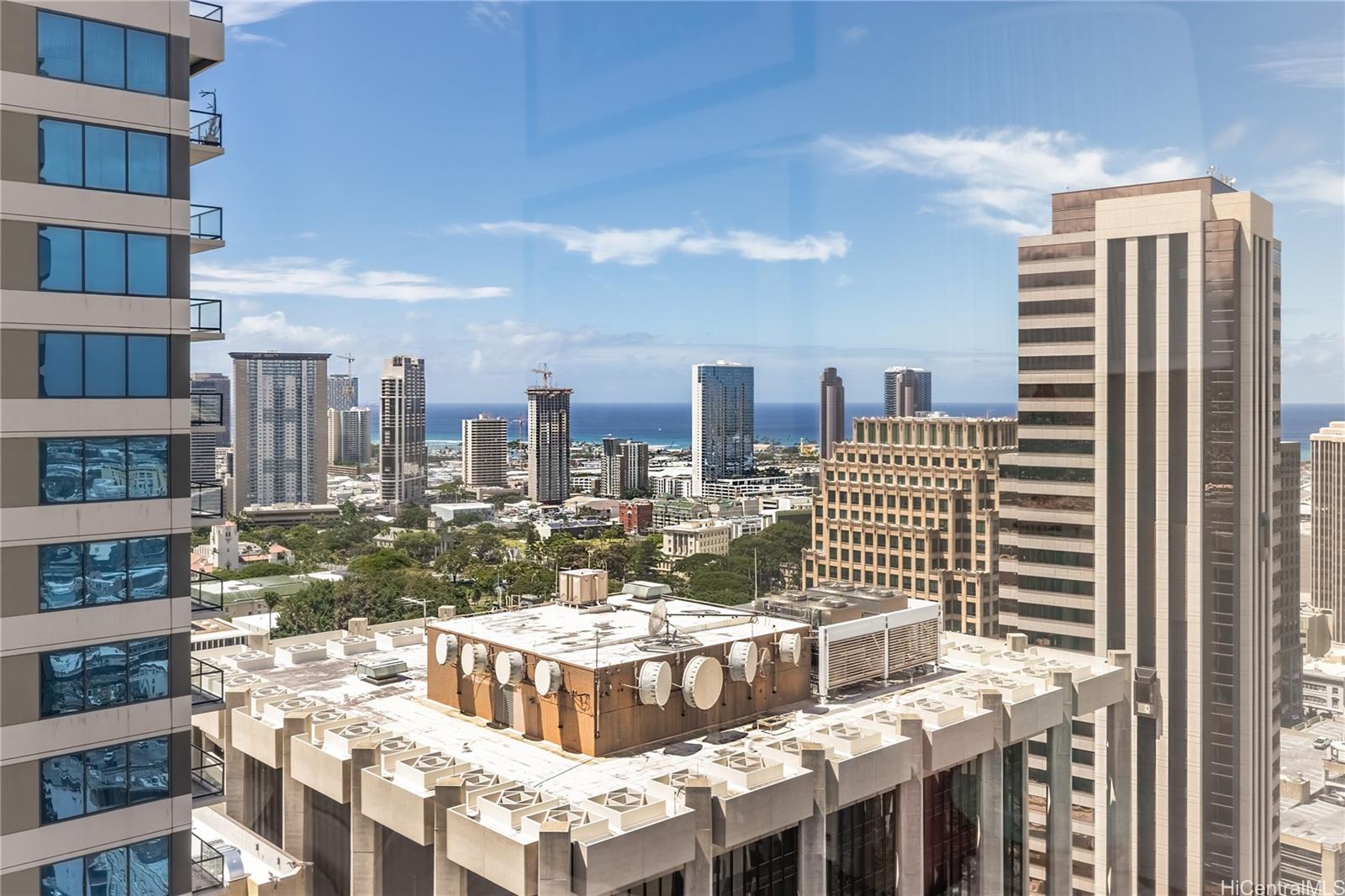 1188 Bishop Street #3105, Honolulu, HI 96813