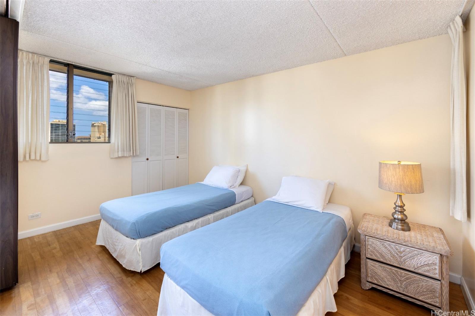 2240 Kuhio Avenue #1611, Honolulu, HI 96815