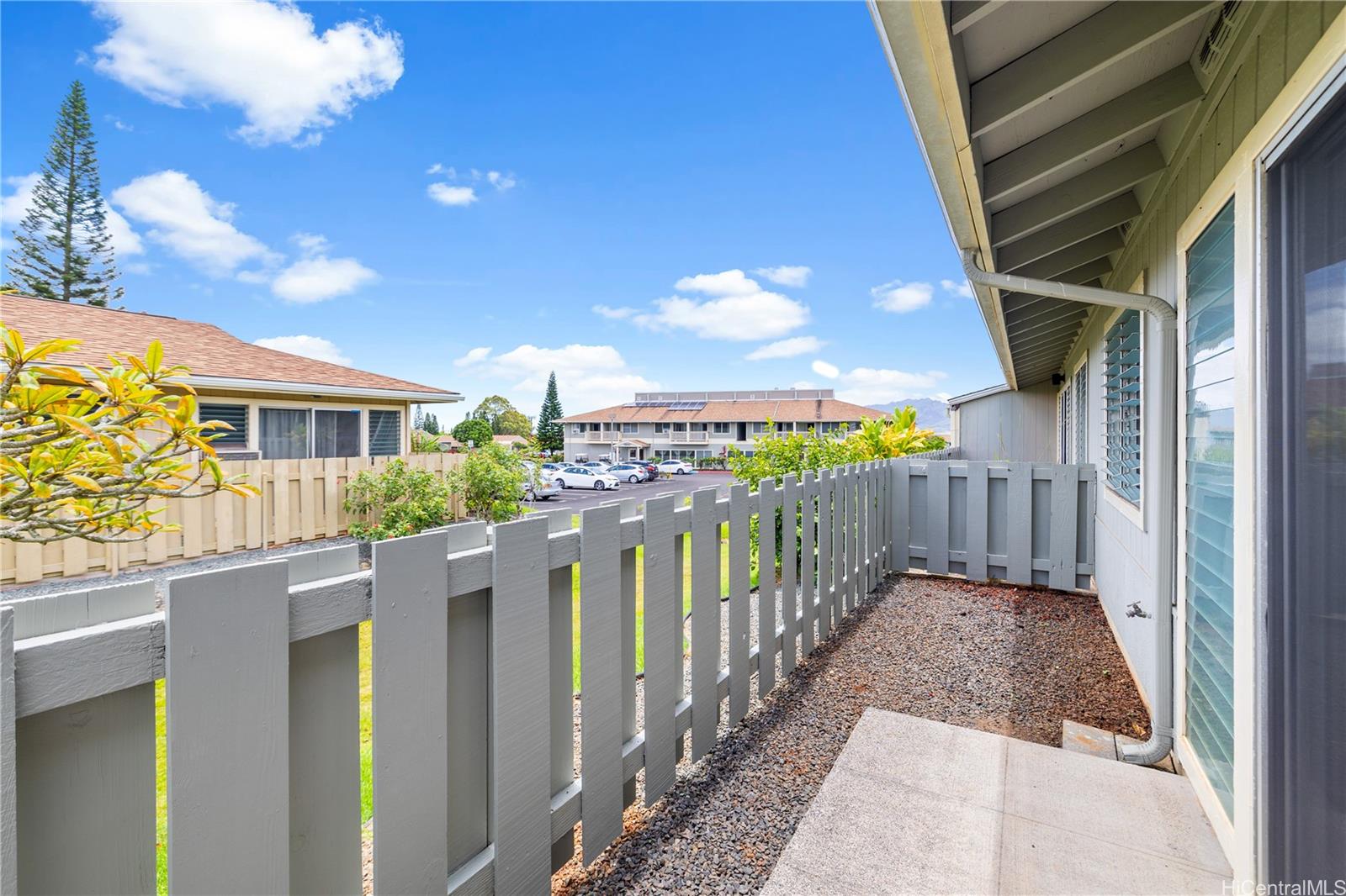 95-1050 Makaikai Street #23F, Mililani, HI 96789