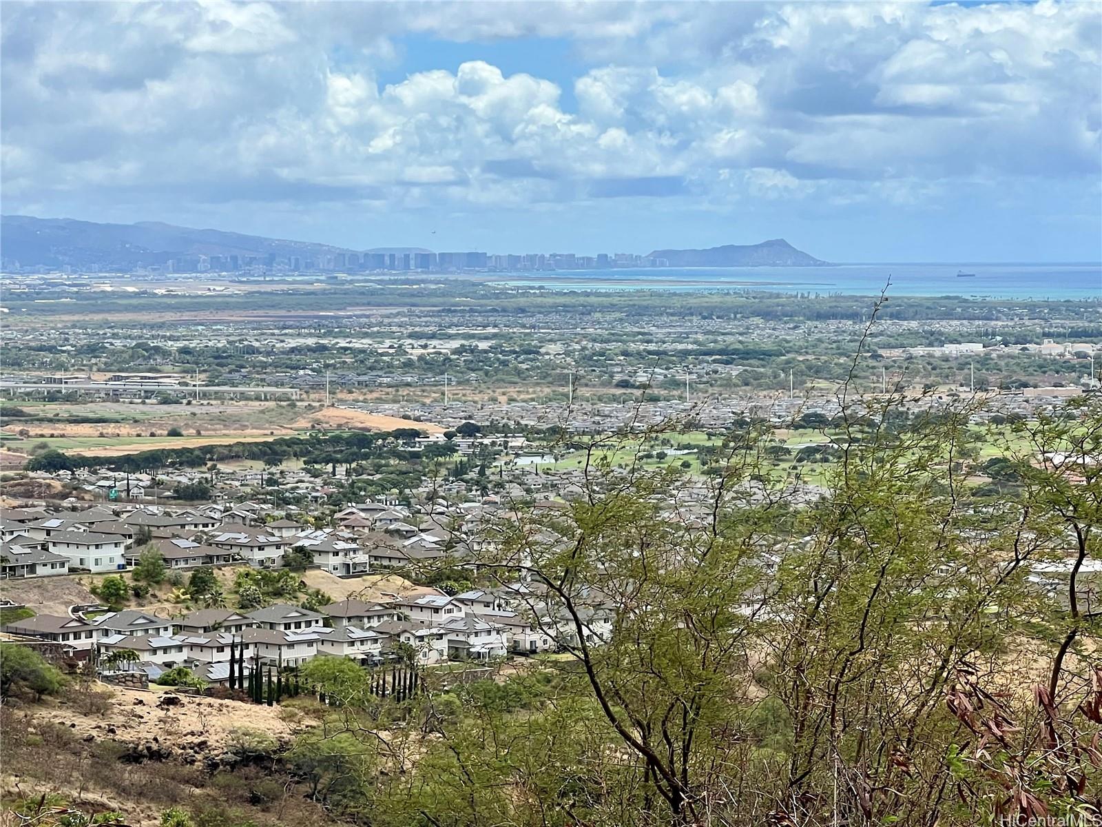 92-787 Makakilo Drive #D28, Kapolei, HI 96707