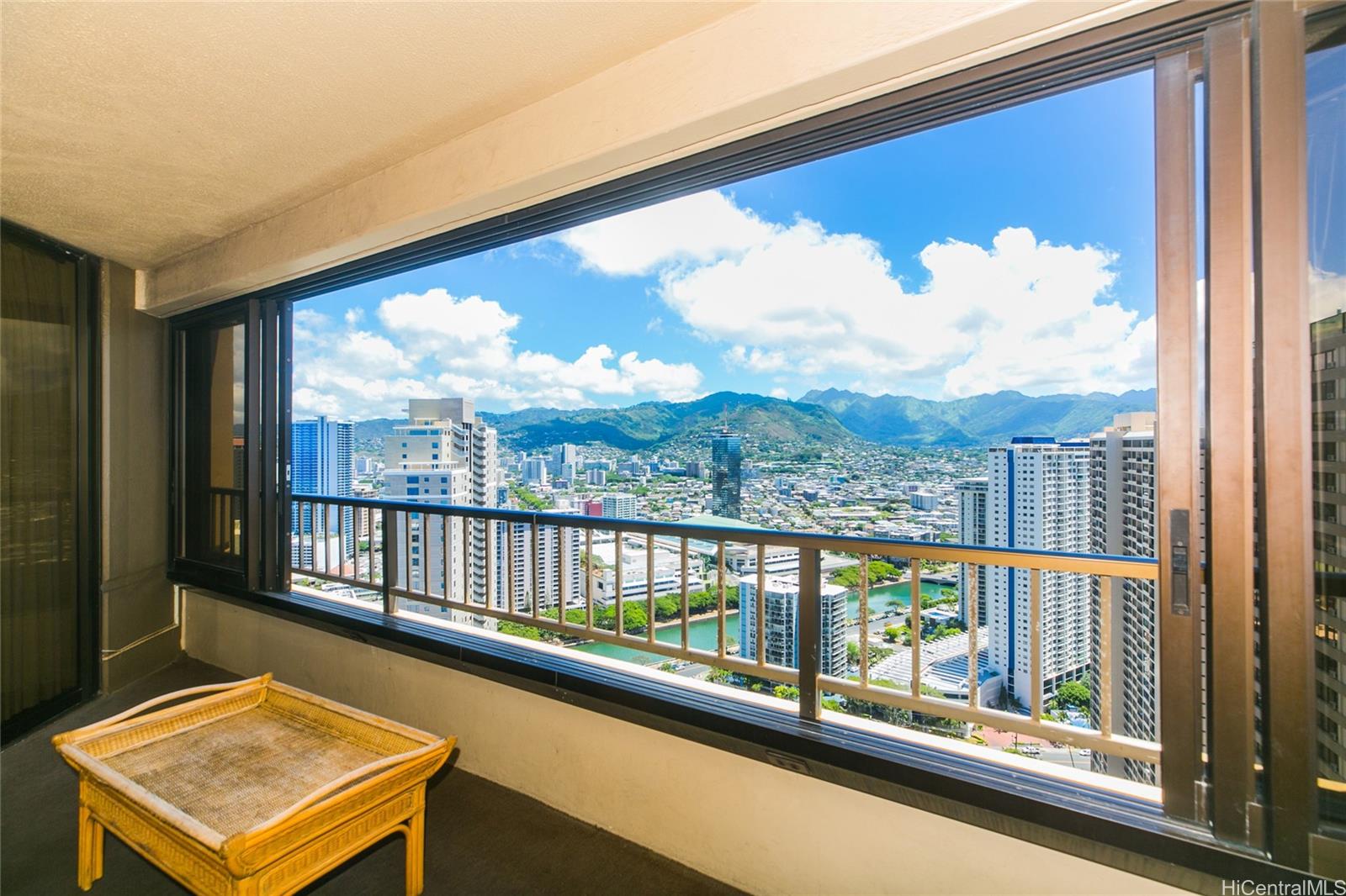 1778 Ala Moana Boulevard #4006, Honolulu, HI 96815