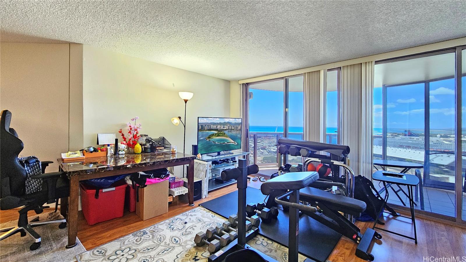 425 South Street #2103, Honolulu, HI 96813