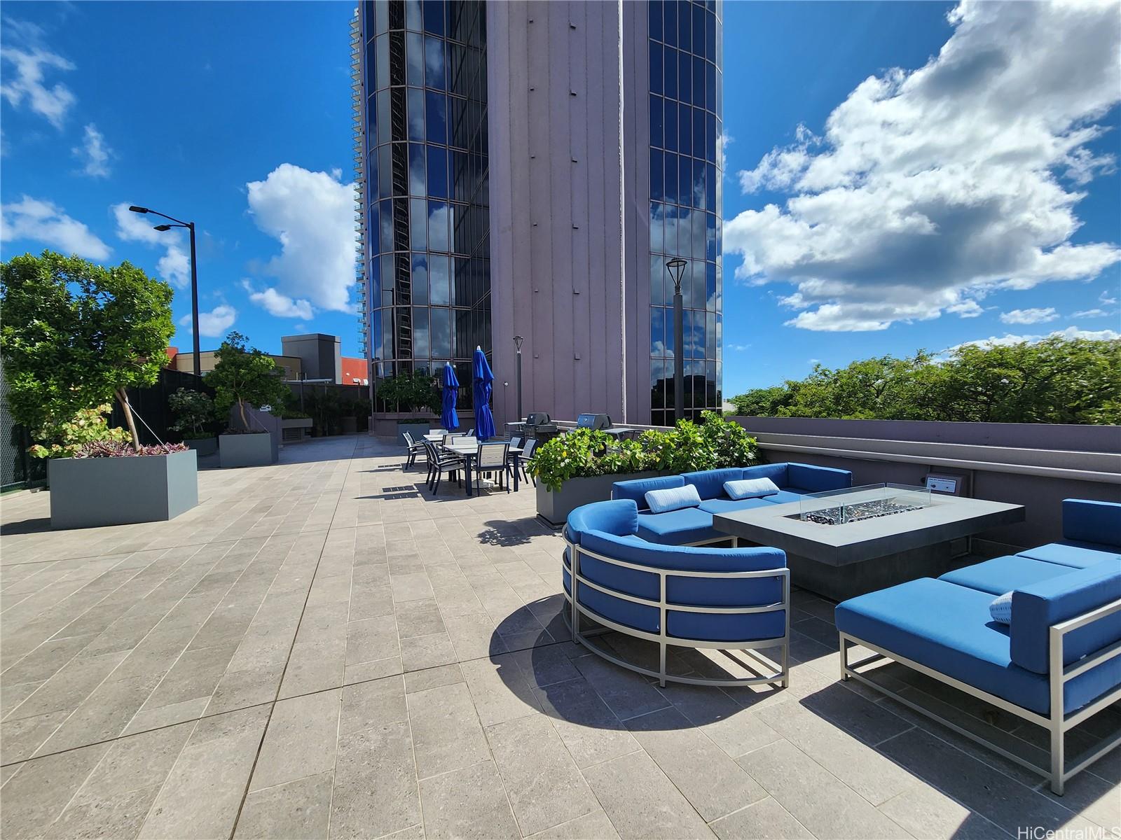 415 South Street #2302, Honolulu, HI 96813