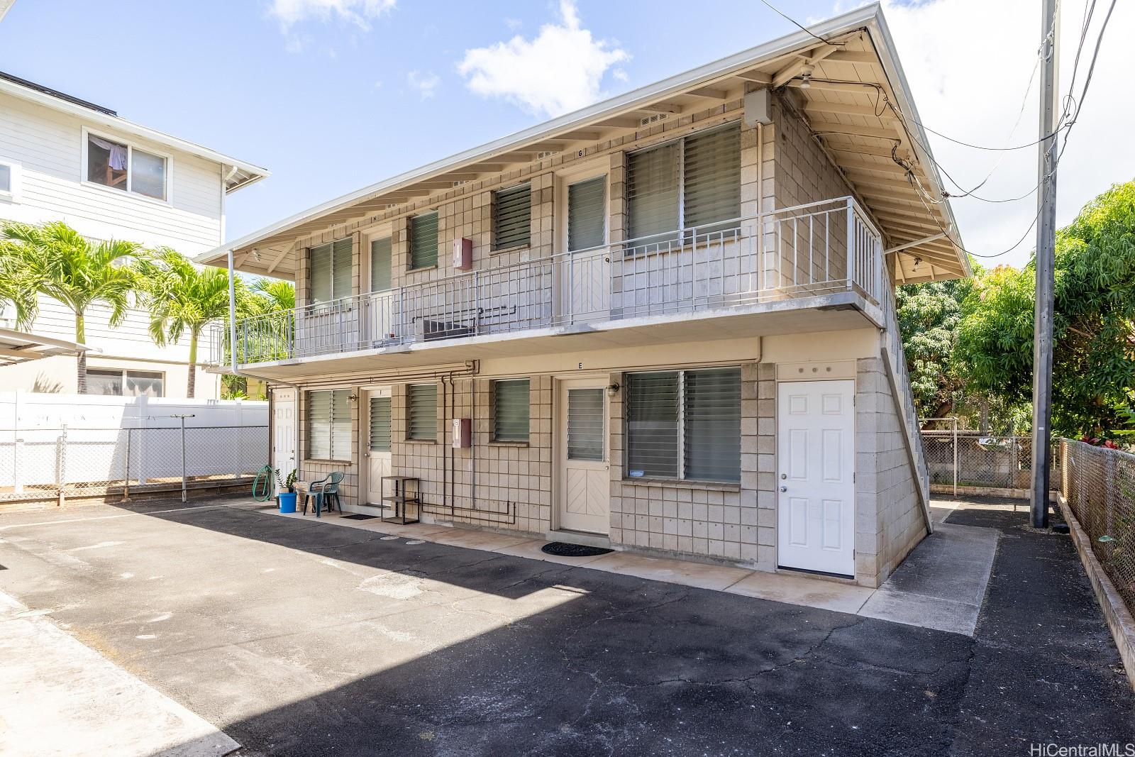 2014 Fern Street Honolulu, HI 96826