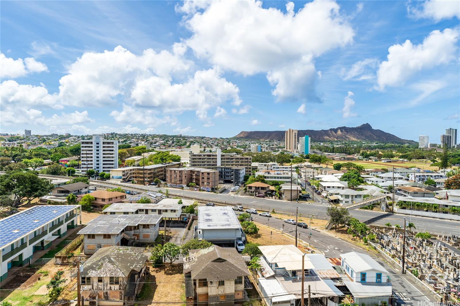 2754 Kuilei Street #1105, Honolulu, HI 96826