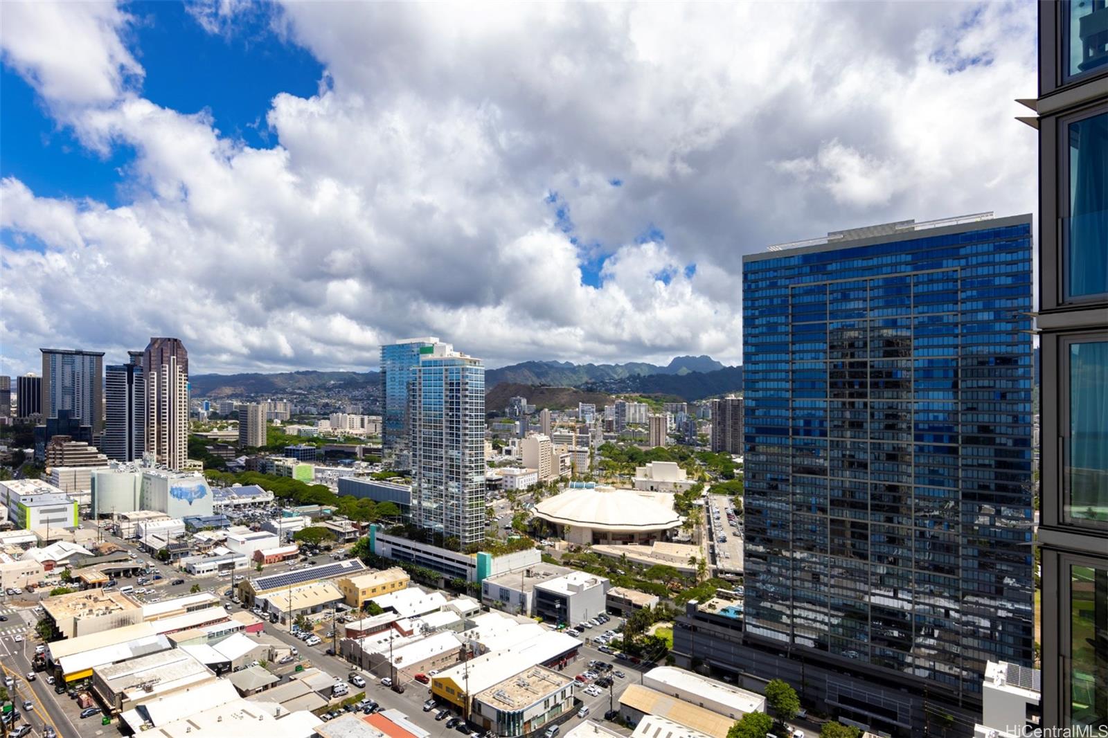 1001 Queen Street #2509, Honolulu, HI 96814