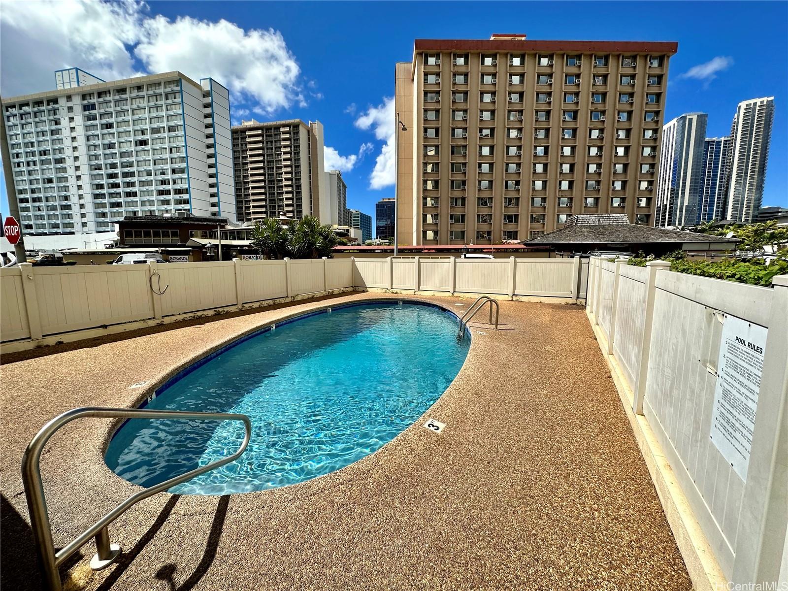 910 Ahana Street #708, Honolulu, HI 96814