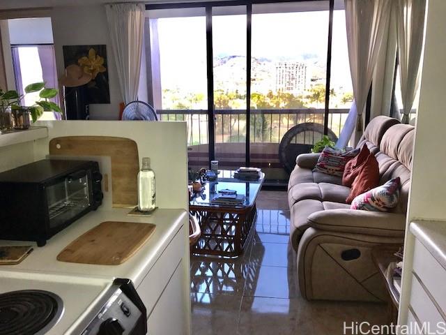 320 LILIUOKALANI Street #804, Honolulu, HI 96815