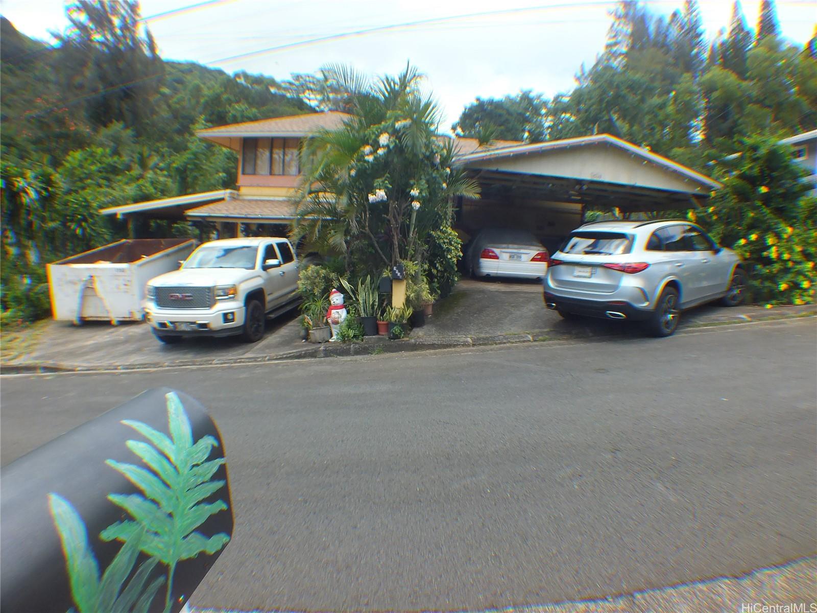 1539 Kalaepaa Drive Honolulu, HI 96819
