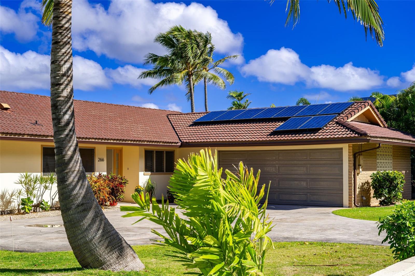 266 Poipu Drive Honolulu, HI 96825