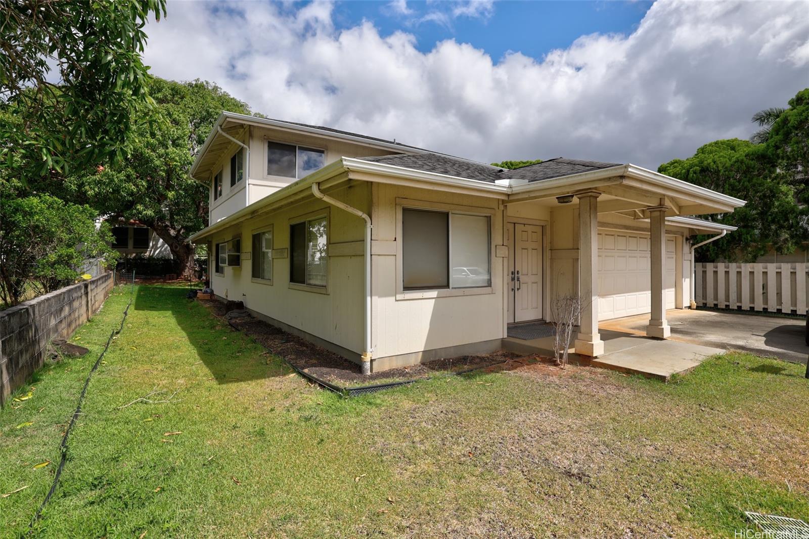 2130 University Avenue Honolulu, HI 96822