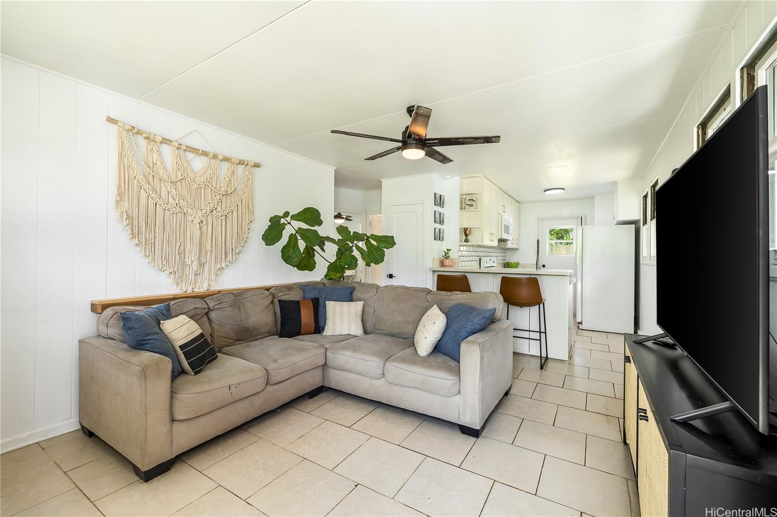 819 Oneawa Street #D, Kailua, HI 96734