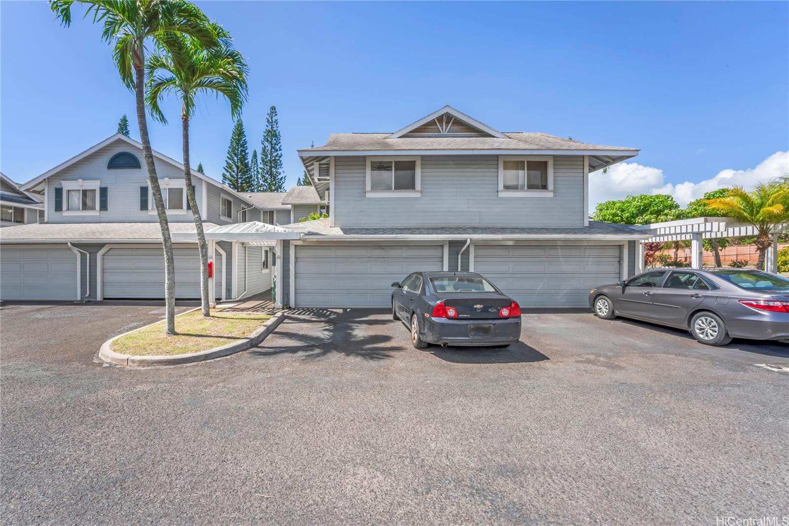 94-824 Lumiauau Street #V105, Waipahu, HI 96797