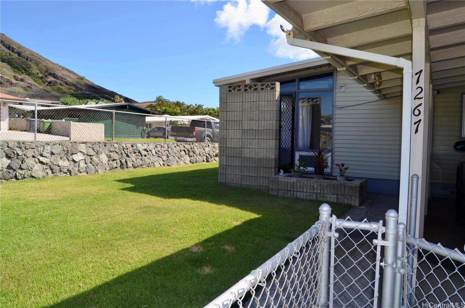 7267 Pulehu Street Honolulu, HI 96825