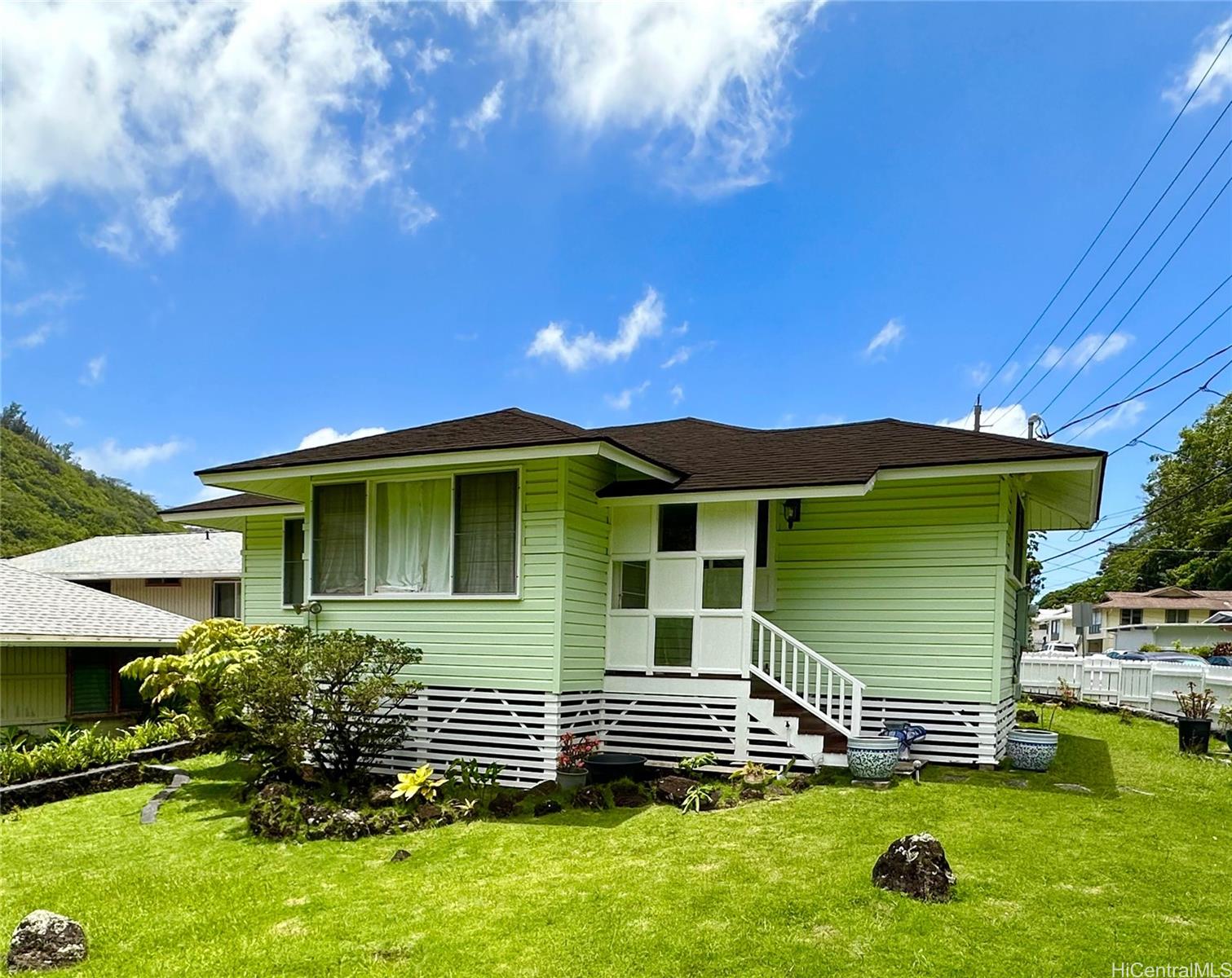 2661 Myrtle Street Honolulu, HI 96816