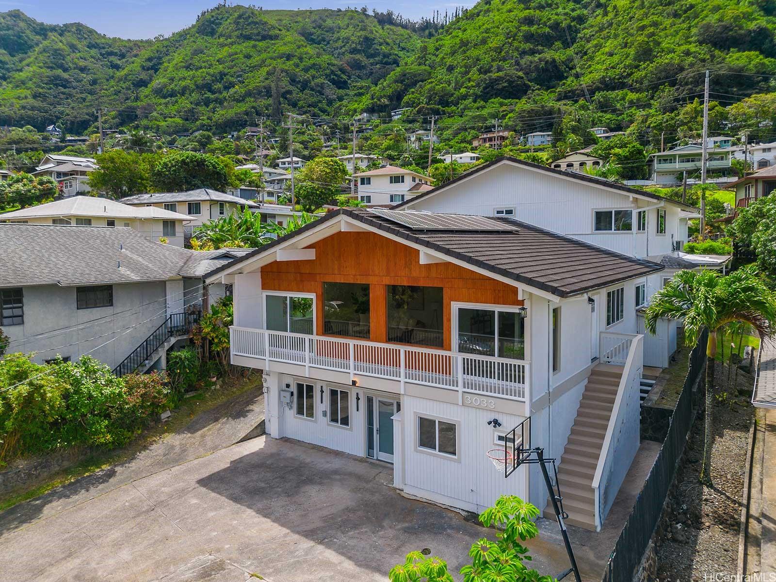 3033 Lono Place Honolulu, HI 96822