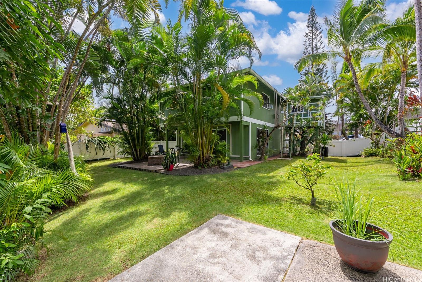 46-394 Nahewai Street Kaneohe, HI 96744