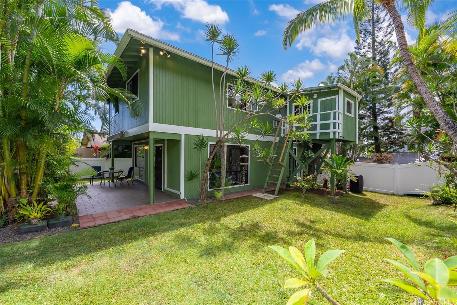 46-394 Nahewai Street Kaneohe, HI 96744