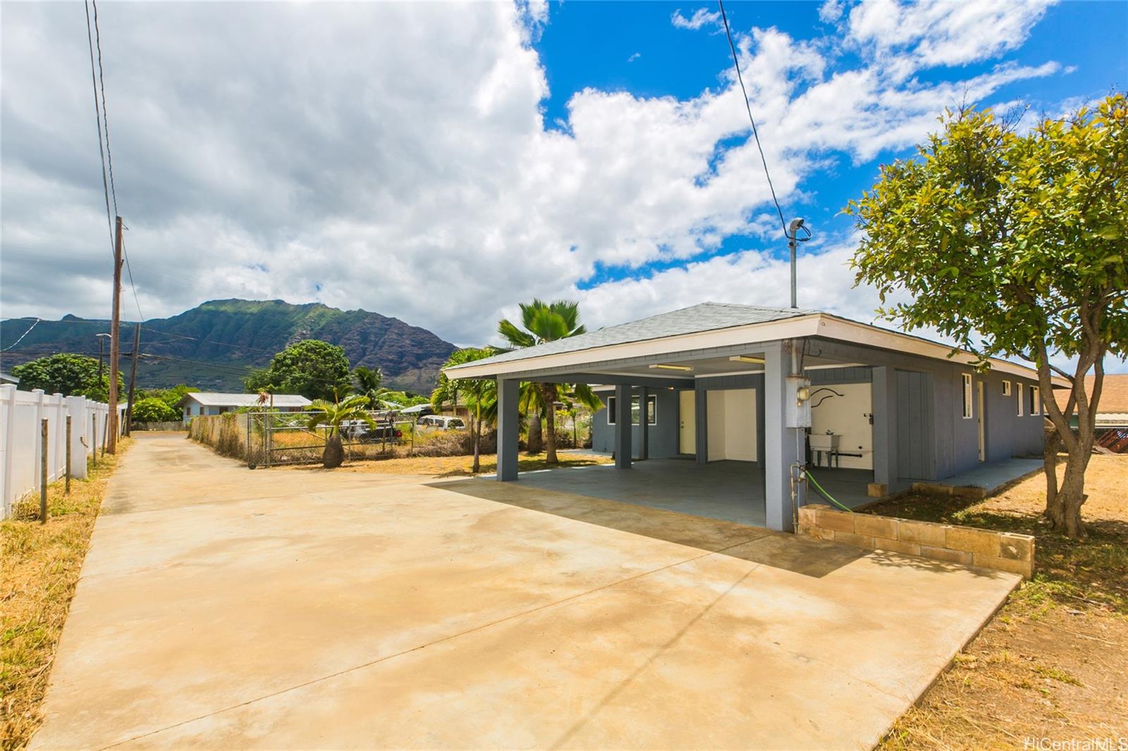 84-625 Lahaina Street Waianae, HI 96792