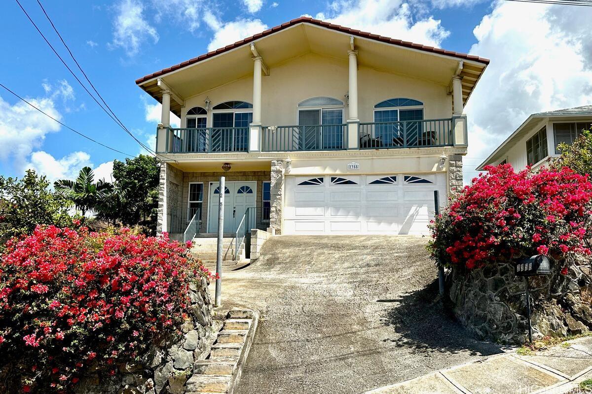 2358 Wilder Avenue Honolulu, HI 96822