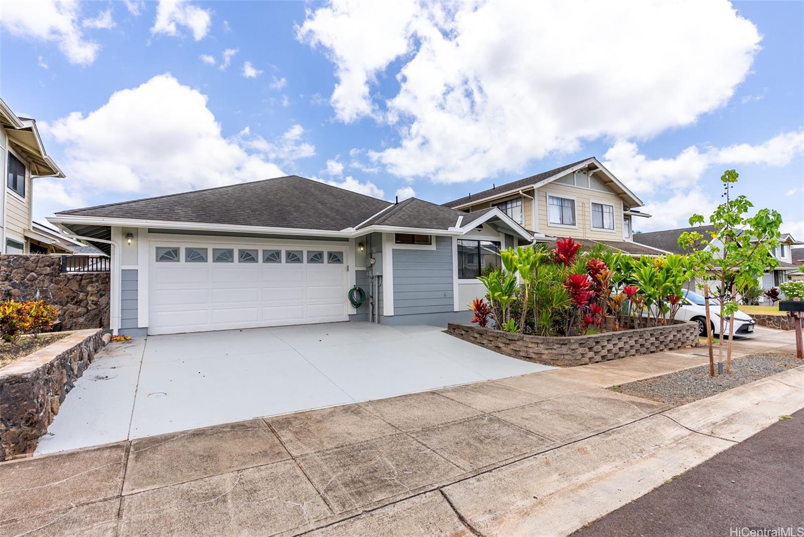 94-1066 Mauele Street Waipahu, HI 96797