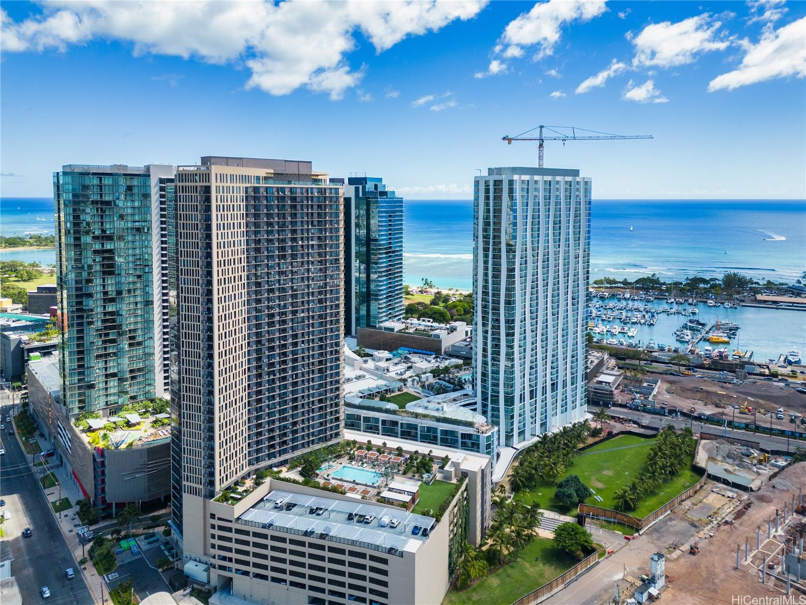 987 Queen Street #3203, Honolulu, HI 96814