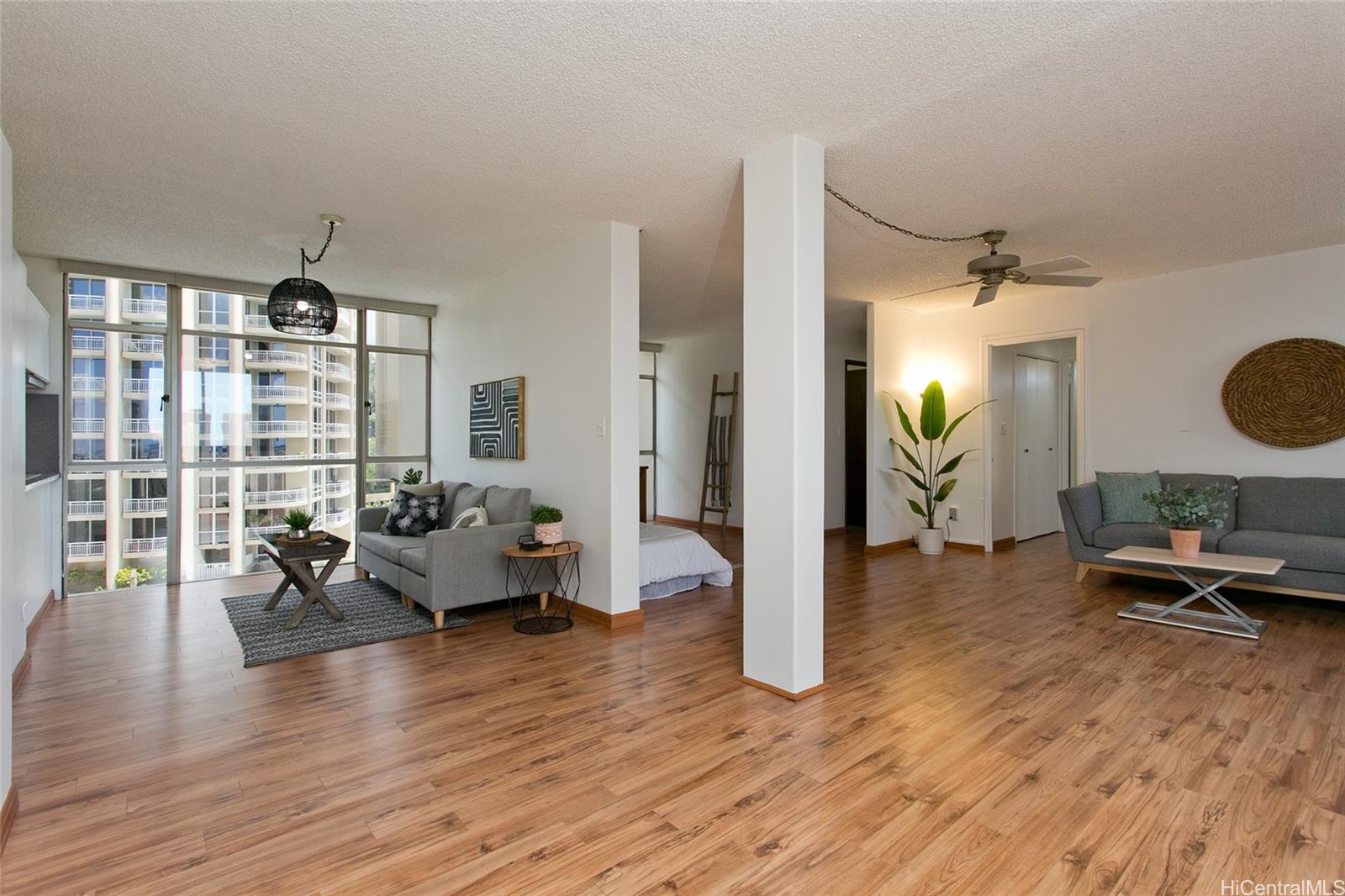 2033 Nuuanu Avenue #10C, Honolulu, HI 96817